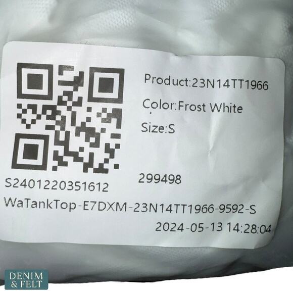 Halara Frost White Sleeveless Polo Tank Top Collared Athletic Shirt Size S NEW - Picture 4 of 5